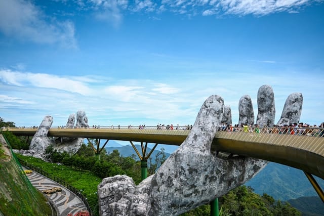 Vietnam: Top 10 Travel Hacks