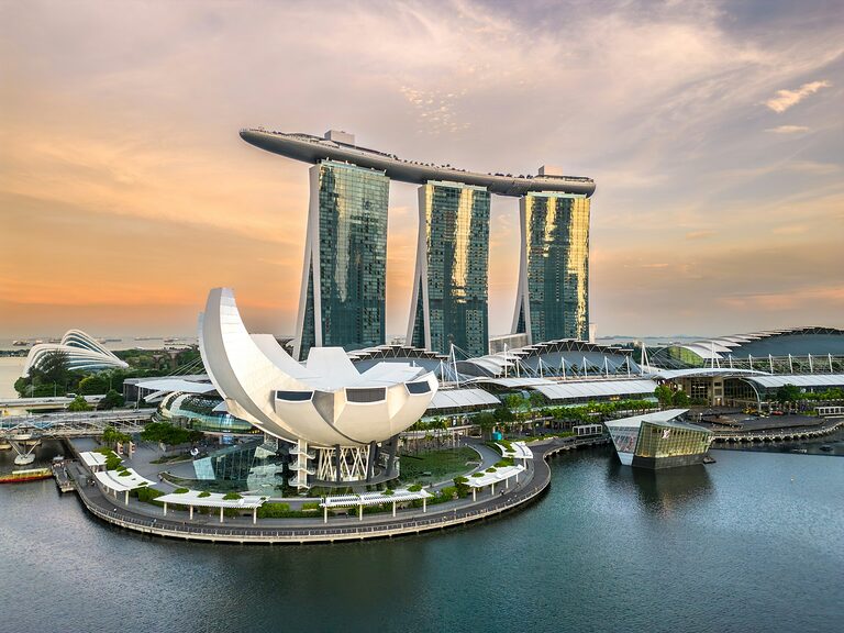 Singapore: Top 10 Travel Hacks