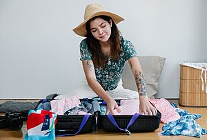 • best cruise travel accessories, woman packing essentials