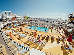 • cheapest month to cruise with few passengers